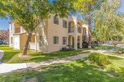 Photo - 2554 Olive Dr Unit 92