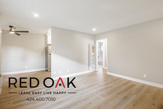 Photo - 15405 Vanowen St Unit 6