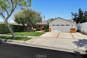 Photo - 2705 E Jacaranda Ave