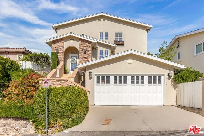 Building Photo - 3942 Glenridge Dr Rental