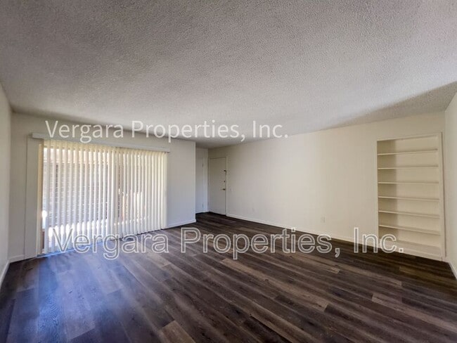 Photo - 2513 Ruhland Ave Unit 2