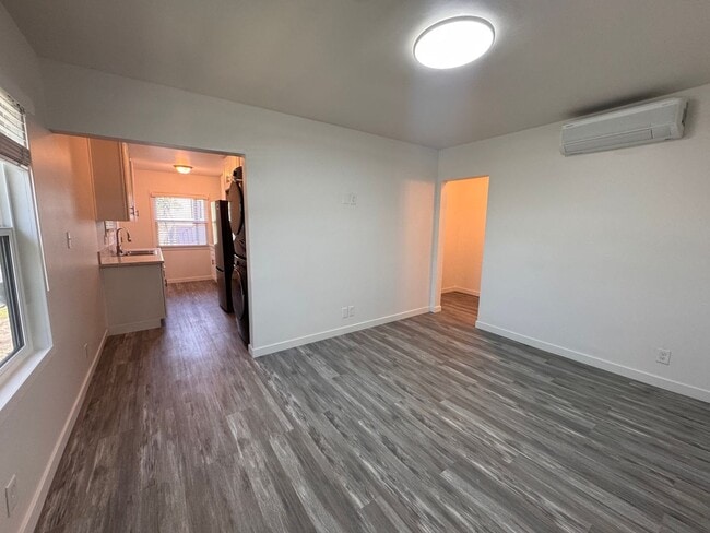 Photo - 456 N Westmoreland Ave Unit 01