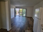 Photo - 617 Illinois Ct Apartment Unit 12