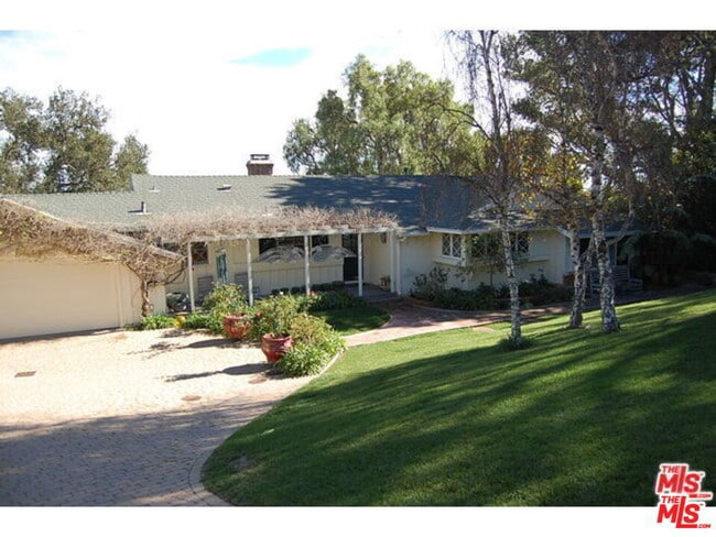 Photo - 29507 Harvester Rd House