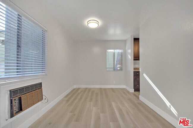 Photo - 4822 Hollow Corner Rd Unit 177