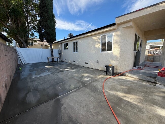 Photo - 13365 Garber St