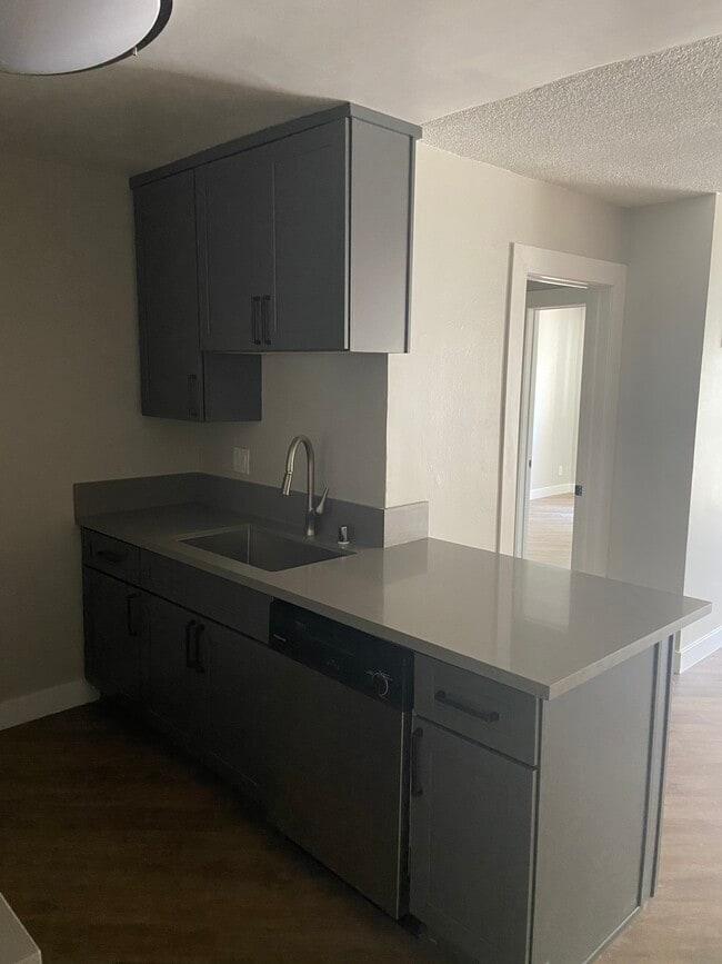 Photo - Garfield Arms