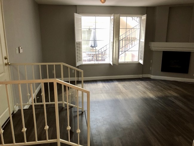 Living room - 7120 La Tijera Blvd Unit D102
