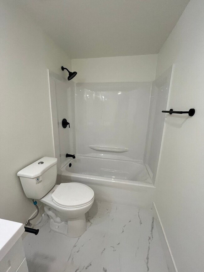 Photo - 950 N Walnut St Unit 15