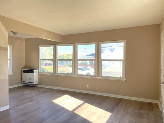 Photo - 462 Unit 2437