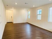 Photo - 1449 Laurelwood Dr