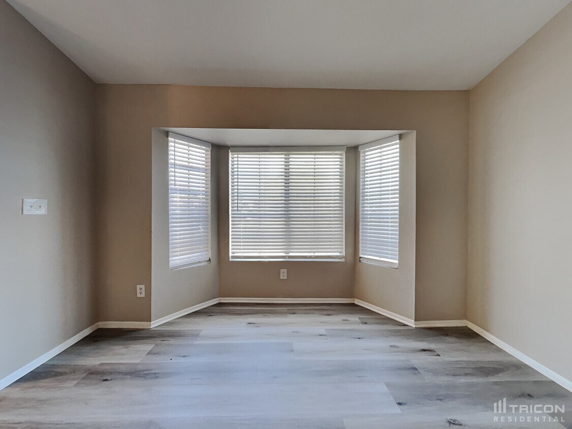 3D Tour - 532 E Ave J 9 House