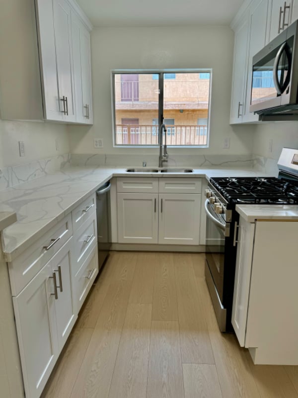 Photo - 12755 Vanowen St Unit 3