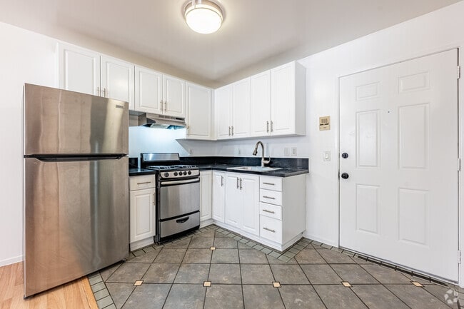 Studio - 431SF - Kitchen - 403 S Alvarado St