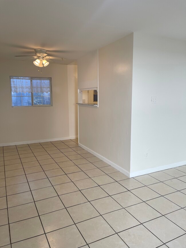 Photo - 333 Stepney St Unit 2