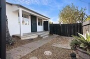 Photo - 2610 Helix St