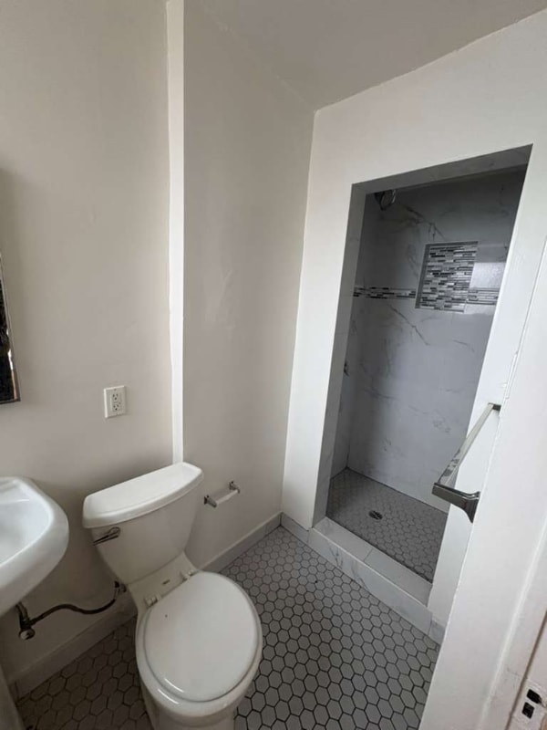 Photo - 318 S Kingsley Dr Unit 303