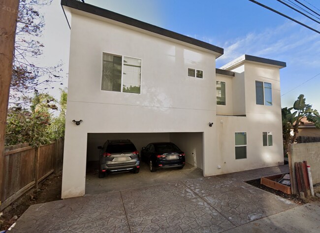 Photo - 4 Bed/2 Bath on Mary Lane! (Lease out, pen...