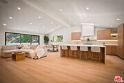 Photo - 20466 Miranda St