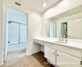 Photo - 12235 Magnolia Blvd Unit 306