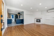 Photo - Move-in ready Magnolia Park gem — modern f... House