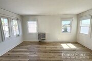 Photo - 646 Ocean Park Blvd
