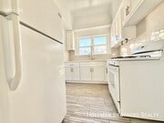 Photo - 5447 1/2 Harold Way Unit 8