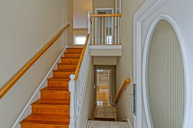 Photo - BEAUTIFUL, BRIGHT & AIRY 3BR2.5BA DETACHED TOWNHOME W/ LARGE 2-CAR GARAGE, WORKSHOP/BONUS ROOM, C...