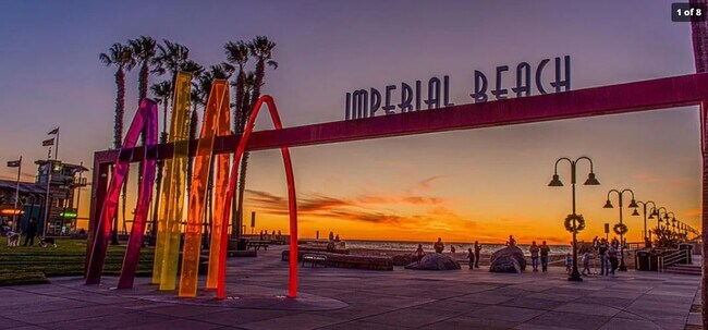 Photo - 717 Boulevard Ave