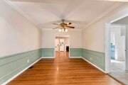 Photo - 2254 Queensberry Rd