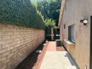Photo - 2324 Raintree Dr
