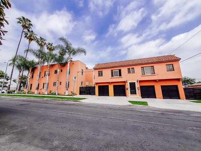Building Photo - 516 Micheltorena St Unit 516