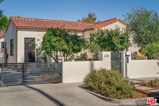 Building Photo - 630 N Alta Vista Blvd Rental