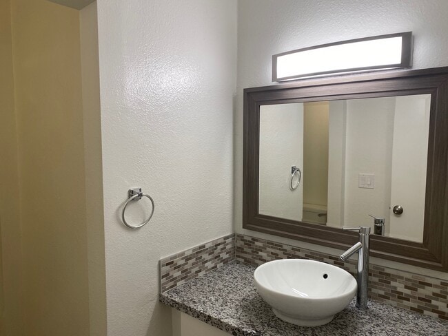 Photo - 145 East 18th