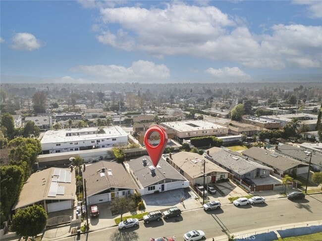 Photo - 13010 Hartland St