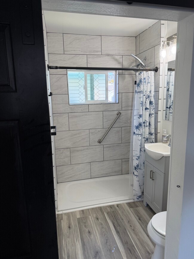 Photo - 314 N Ave 54