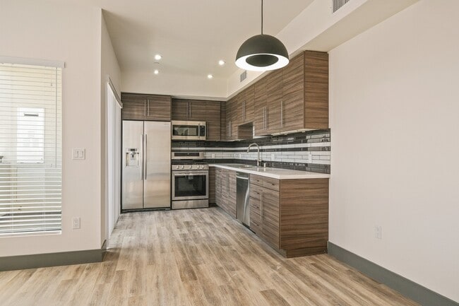 Photo - 3743 Midvale Ave Unit 301