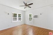 Photo - 1603 1/2 N Harvard Blvd