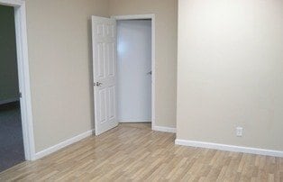 Photo - 224 S Glendora Ave