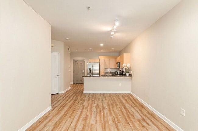 Photo - 1 Bedroom centrally located in Little Italy!! Unit 239