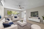 Photo - 207 Flora St