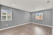 Photo - 5646 Deodar St