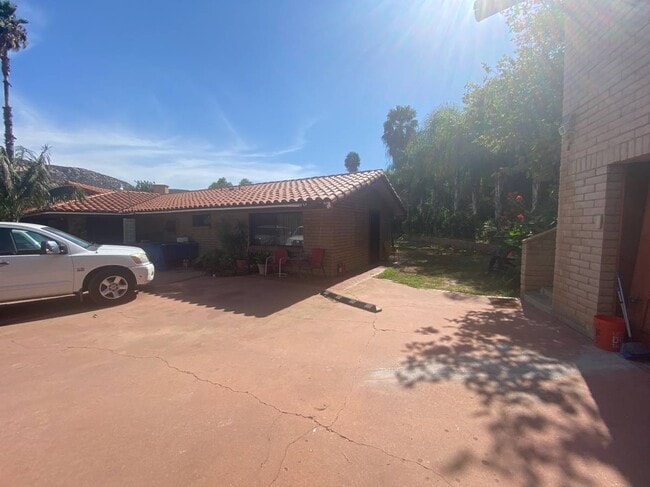 Photo - 15504 Hawley Pl