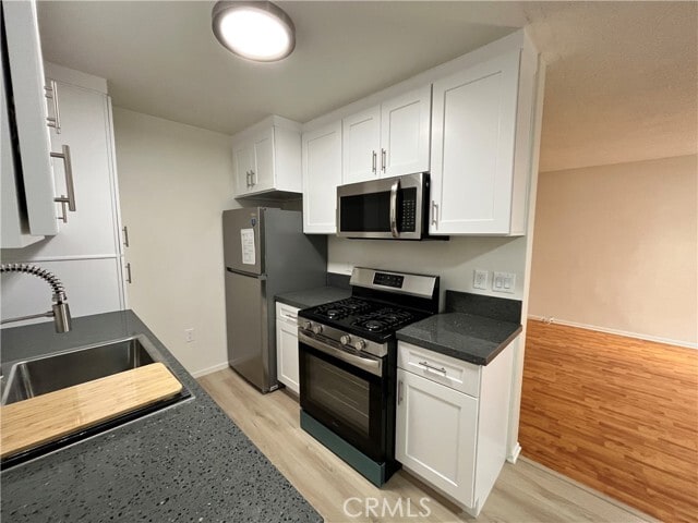 Photo - 1658 Colby Ave Unit 3