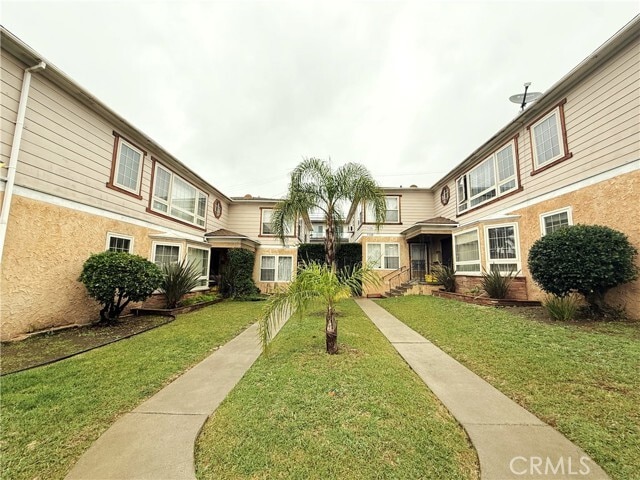 Building Photo - 7139 Kittyhawk Ave Unit 1/2