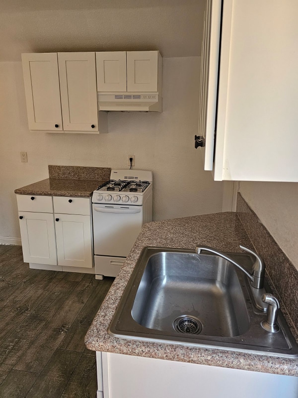 Photo - 8714 La Vine St