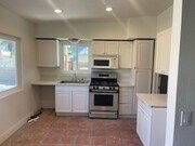 Photo - Central DHS, 2 BEDROOM, 1 BATH SINGLE FAMI... House