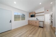 Photo - 22930 Leadwell St