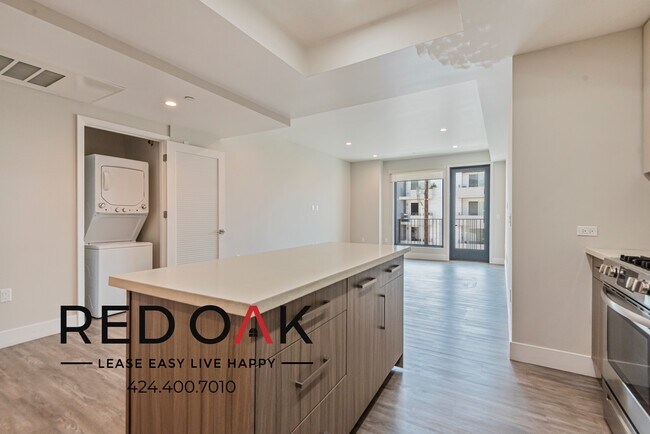 Photo - 5550 1/2 Bonner Ave Unit 411