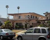 Photo - 211 E. Tamarack Ave.